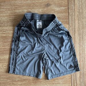 Adidas Boys’ Gray Athletic Shorts Size Large